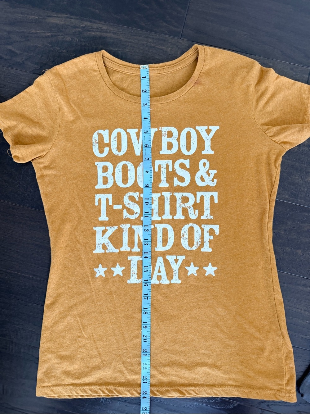 Set of three Nashville or Country Concert fashion t-shirts size S/M - Picture 6 of 10